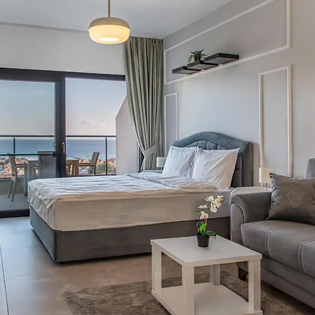 Sophia Pool At Caesar Blue Resort: Luxury With Extended Breakfast Apartment