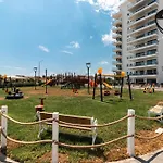 Sophia Pool In Caesar Blue Resort,gym, Swimming Pools, Sauna, Hammam, Kids' Club Available Διαμέρισμα