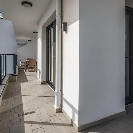 Sophia Pool In Caesar Blue Resort, Fixed Lunch 3pm, Gym, Swimming Pools, Sauna, Hammam, Kids' Club Available *