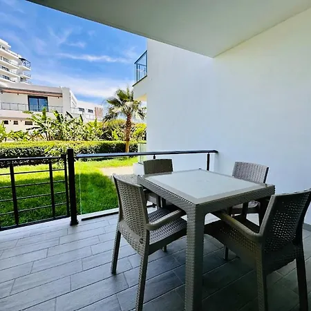 Sophia Pool In Caesar Blue Resort,gym, Swimming Pools, Sauna, Hammam, Kids' Club Available דירה *