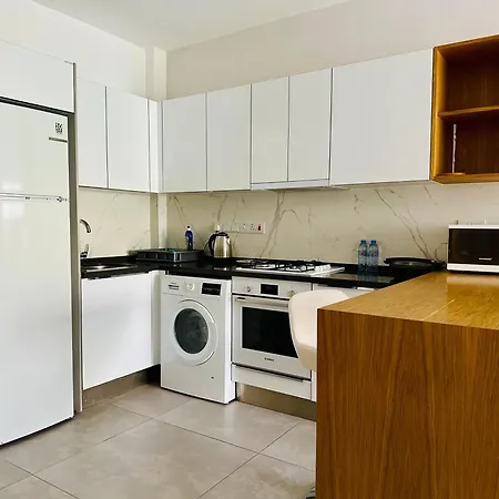 Sophia Pool In Caesar Blue Resort,gym, Swimming Pools, Sauna, Hammam, Kids' Club Available Apartmán *