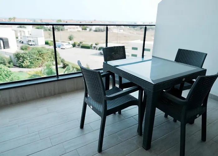 Sophia Pool In Caesar Blue Resort,gym, Swimming Pools, Sauna, Hammam, Kids' Club Available Διαμέρισμα Perivolia tou Trikomou